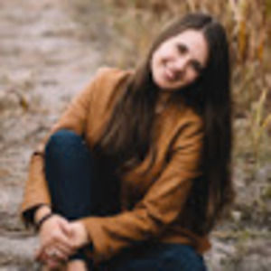 Meet your Posher, Deanna